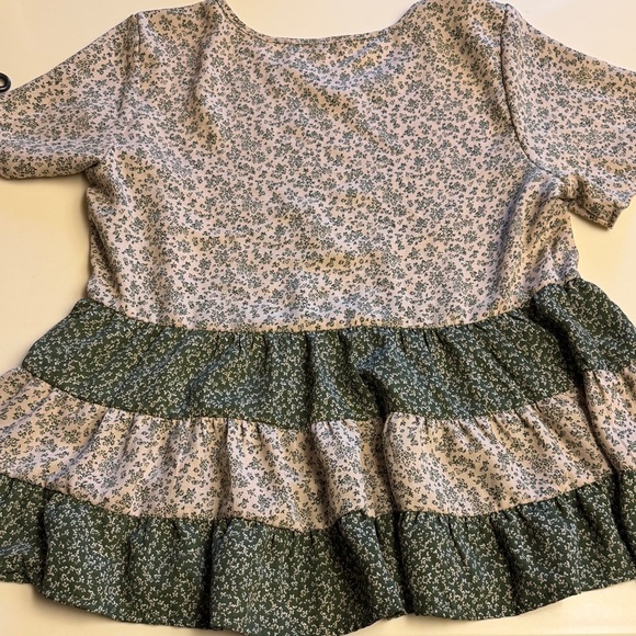 Paper Crane Ruffled Babydoll Top Small - Picture 4 of 4